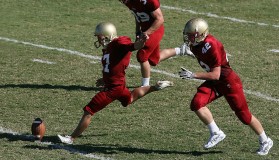澳门新葡京娱乐城官网-Faker爆冷击败SKT？规则更新下的惊天逆转！冠军中单竟成最大赢家